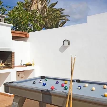 Puerto Del Carmen Sleeps 6 Pool Air Con Wifi Villa *