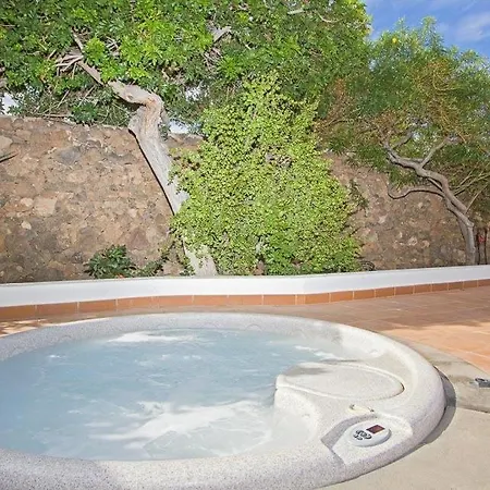 Villa Puerto Del Carmen Sleeps 6 Pool Air Con Wifi